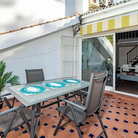 Stunning And Spacious 3 Bedroom In Popular Puerto Banus Close To All Needs Апартаменты