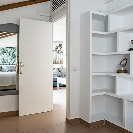 Апартаменты Stunning And Spacious 3 Bedroom In Popular Puerto Banus Close To All Needs *