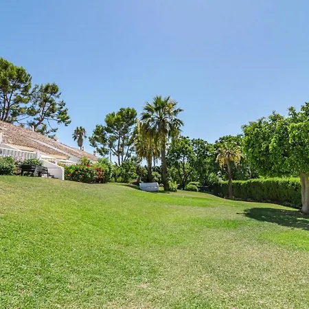 Stunning And Spacious 3 Bedroom In Popular Puerto Banus Close To All Needs Апартаменты *
